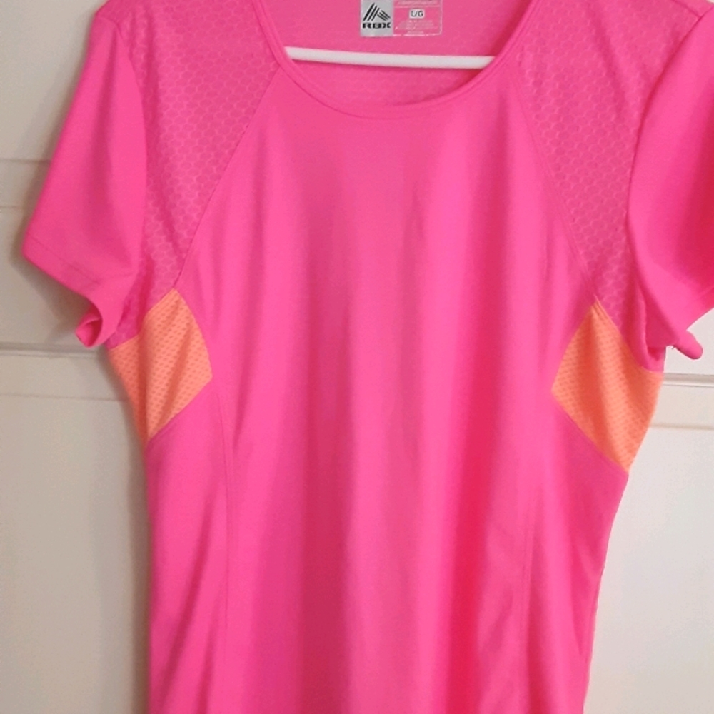 Tennis top